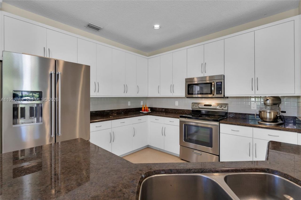 4441 Stone Ridge Way, Weston, FL 33331 Photo