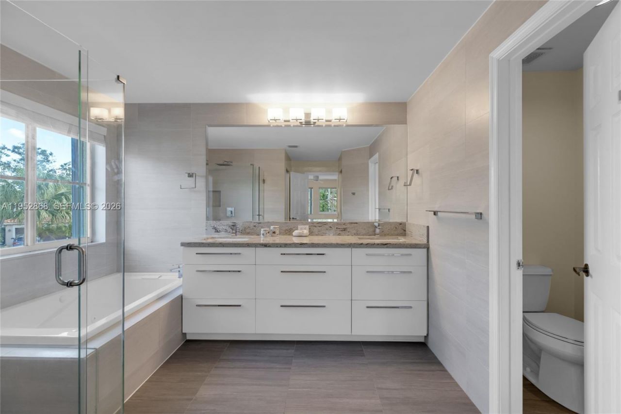 4441 Stone Ridge Way, Weston, FL 33331 Photo