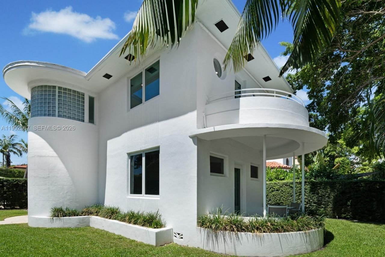 4580 Post Ave , Miami Beach, FL 33140 Photo