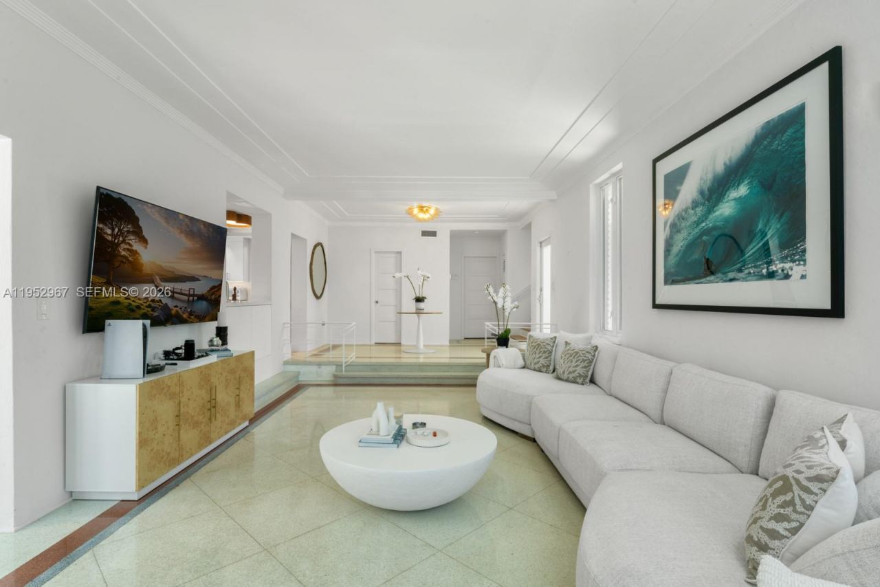 4580 Post Ave , Miami Beach, FL 33140 Photo