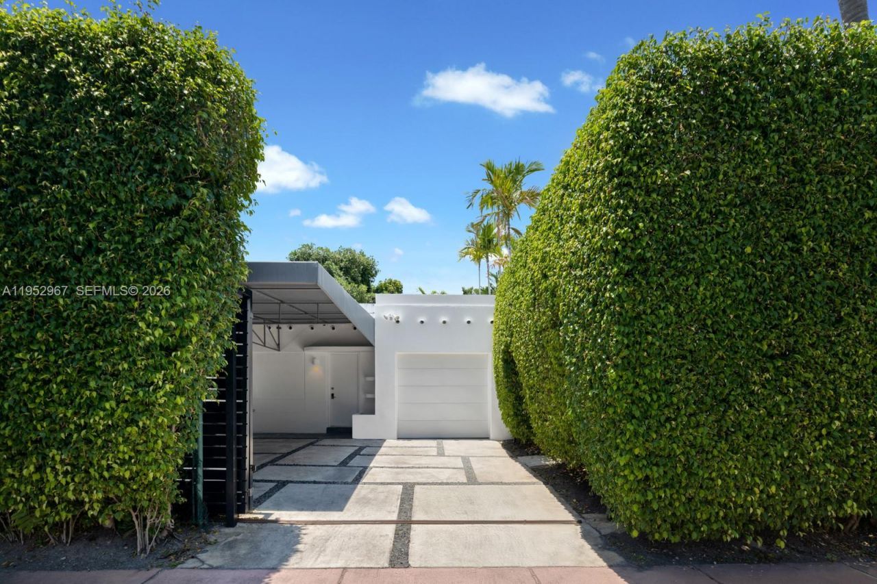 4580 Post Ave , Miami Beach, FL 33140 Photo