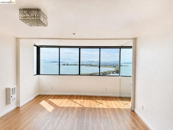 555 Pierce St, Unit 735, Albany, CA 94706