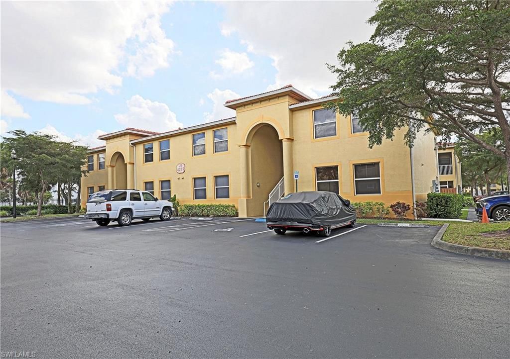 4259 Bellasol Cir, Unit 2012, Fort Myers, FL 33916 Photo