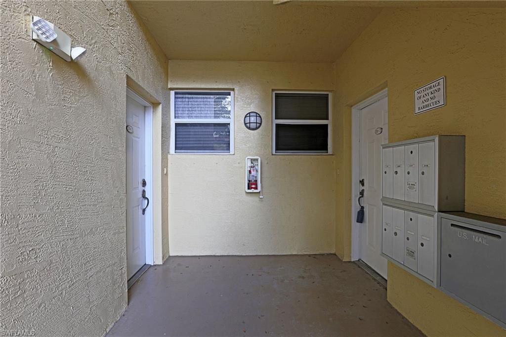4259 Bellasol Cir, Unit 2012, Fort Myers, FL 33916 Photo