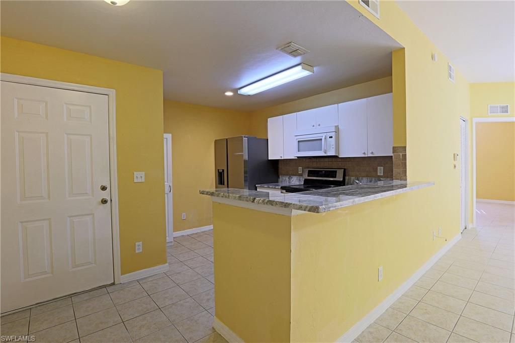 4259 Bellasol Cir, Unit 2012, Fort Myers, FL 33916 Photo