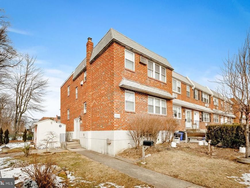 12450 Knights Road, Unit 2, Philadelphia, PA 19154 Main Photo