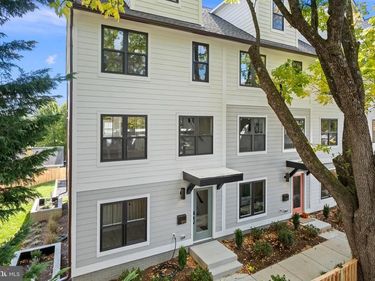 915 N IRVING STREET, ARLINGTON, VA 22201