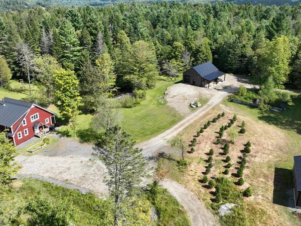 420 Steendom Lane, Lyndon, VT 05852
