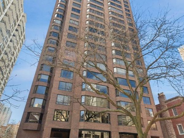 1410 N State Parkway, Unit 18B, Chicago, IL 60610