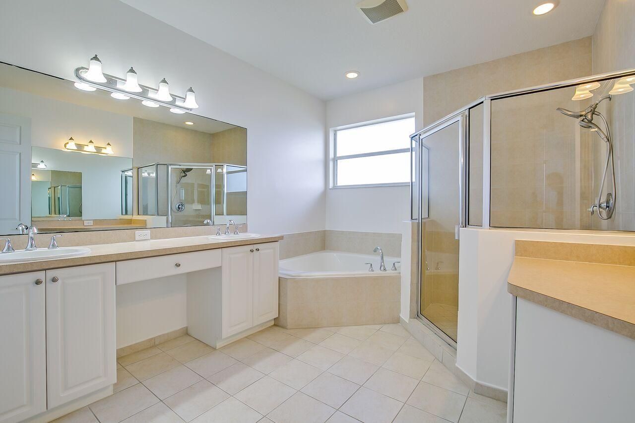 2887 SW Cedar Dunes Drive, Port Saint Lucie, FL 34953 Photo