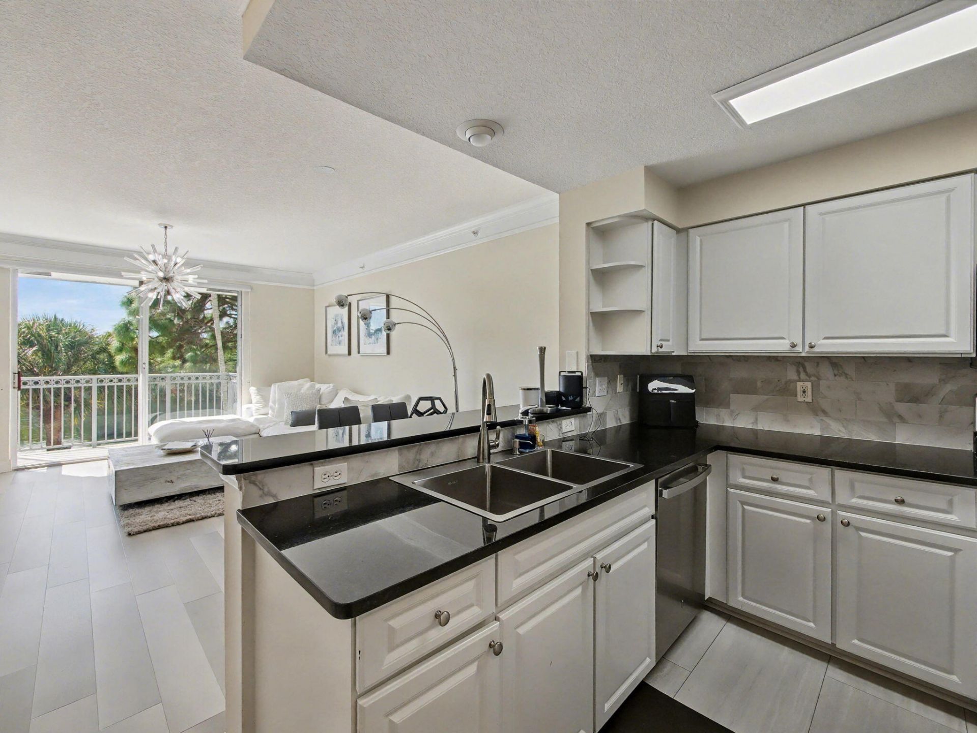 2046 Alta Meadows Lane, Unit 1904, Delray Beach, FL 33444 Photo