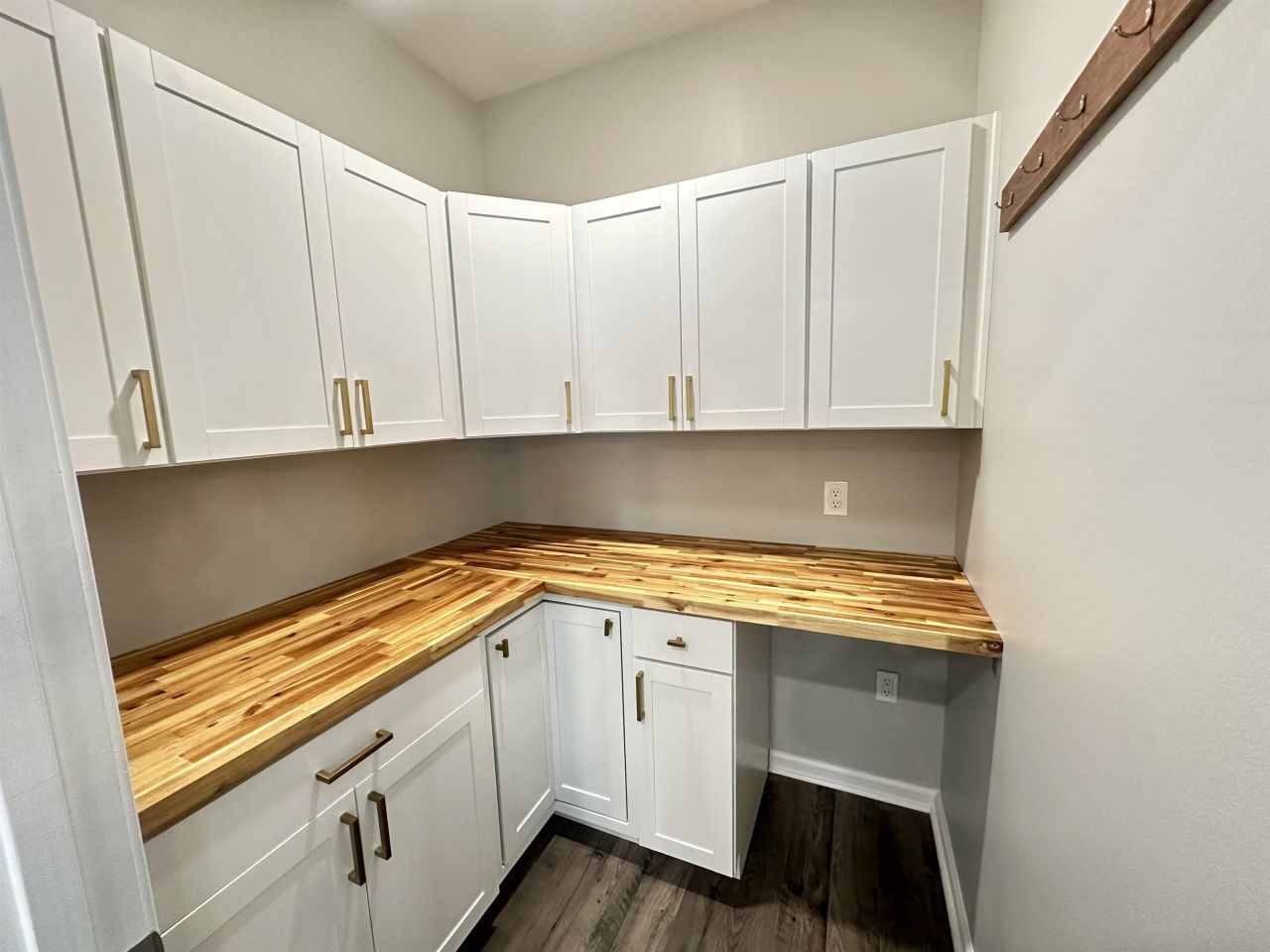 340 Emery Oak Dr. Photo 12