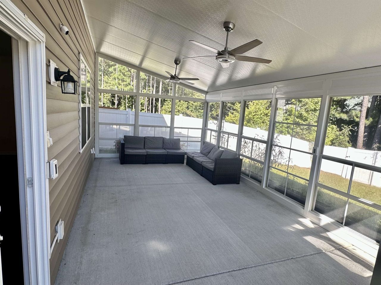 340 Emery Oak Dr. Photo 4