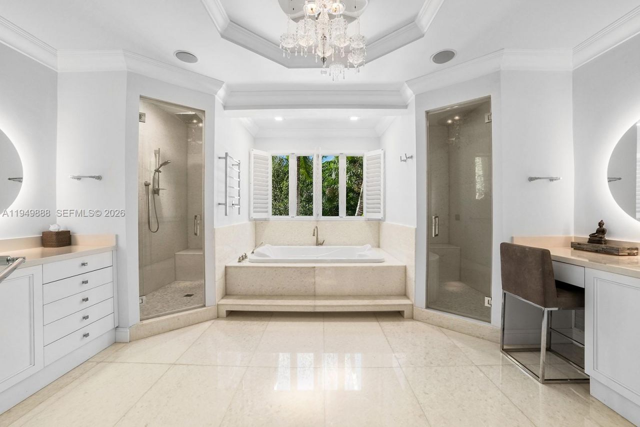 5002 SW 86th St, Miami, FL 33143 Photo