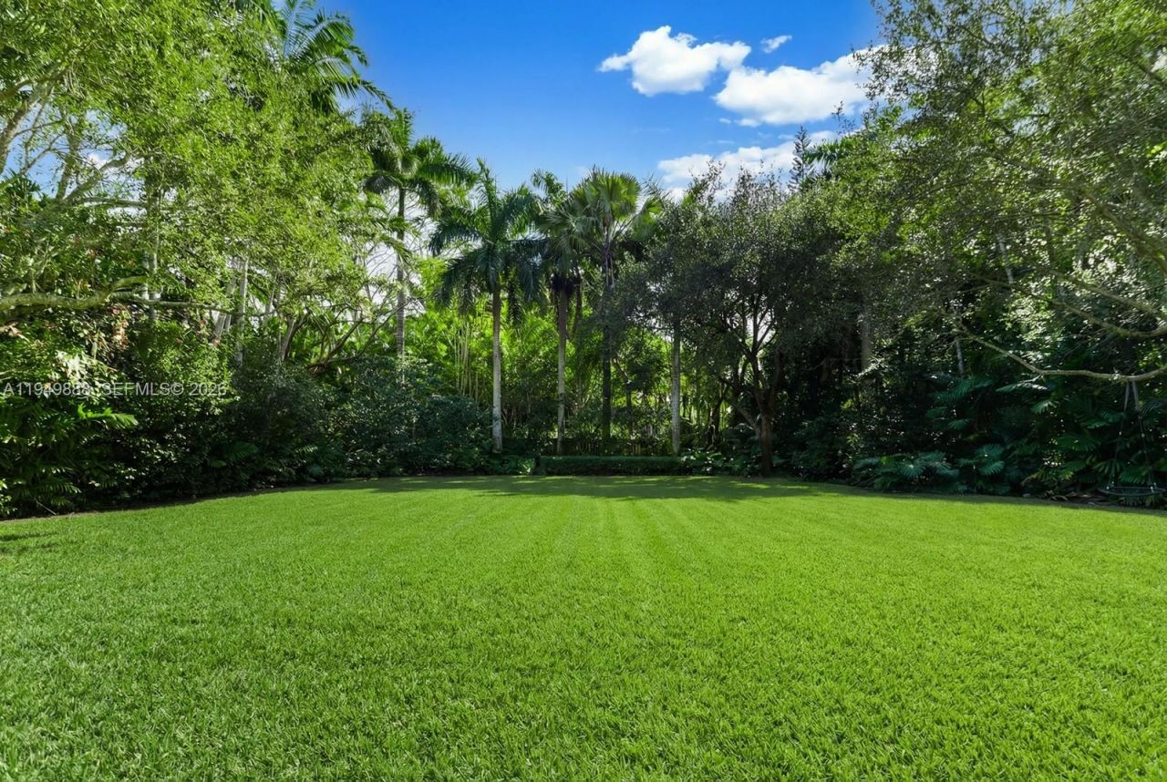 5002 SW 86th St, Miami, FL 33143 Photo