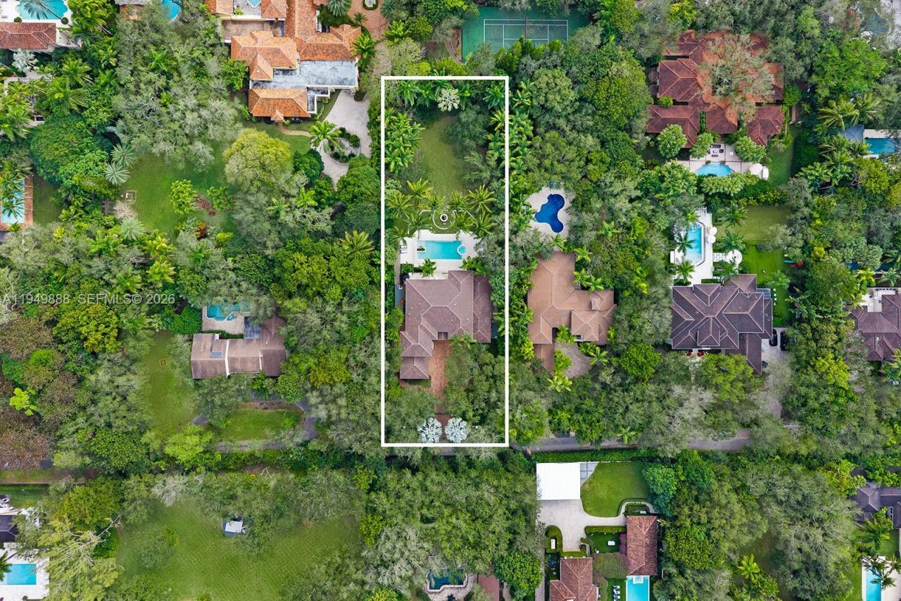 5002 SW 86th St, Miami, FL 33143 Photo