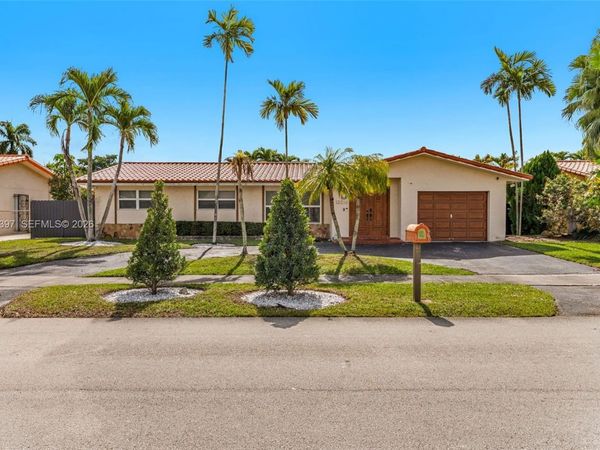 13210 SW 21st St, Miami, FL 33175