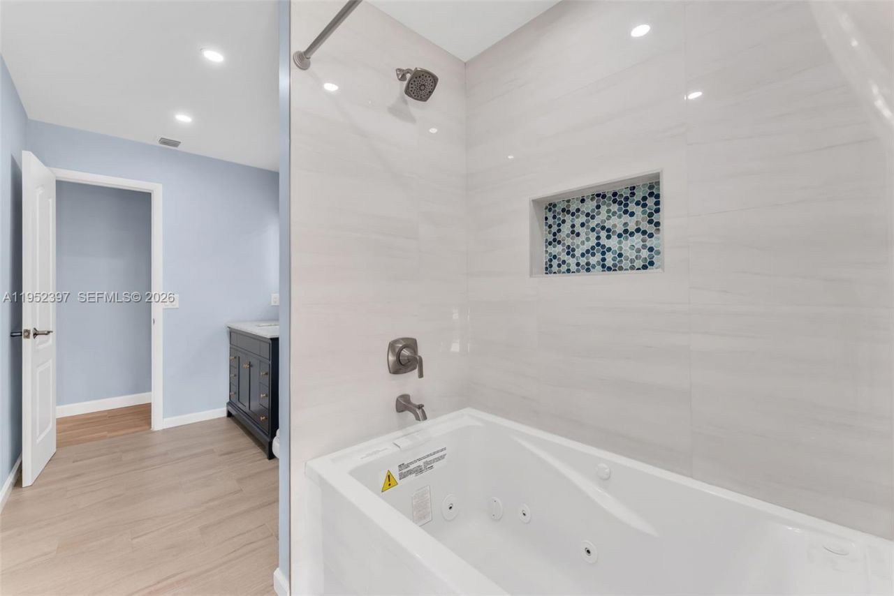 13210 SW 21st St, Miami, FL 33175 Photo