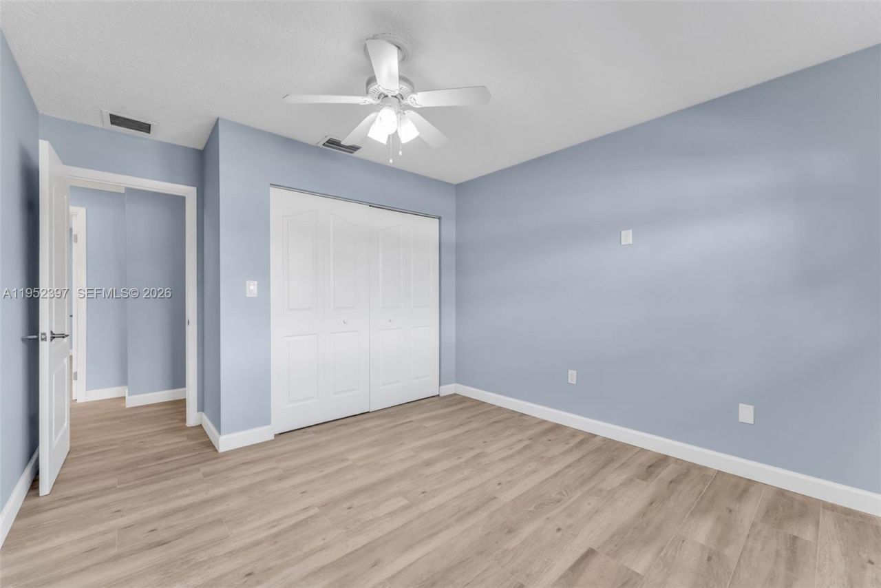 13210 SW 21st St, Miami, FL 33175 Photo