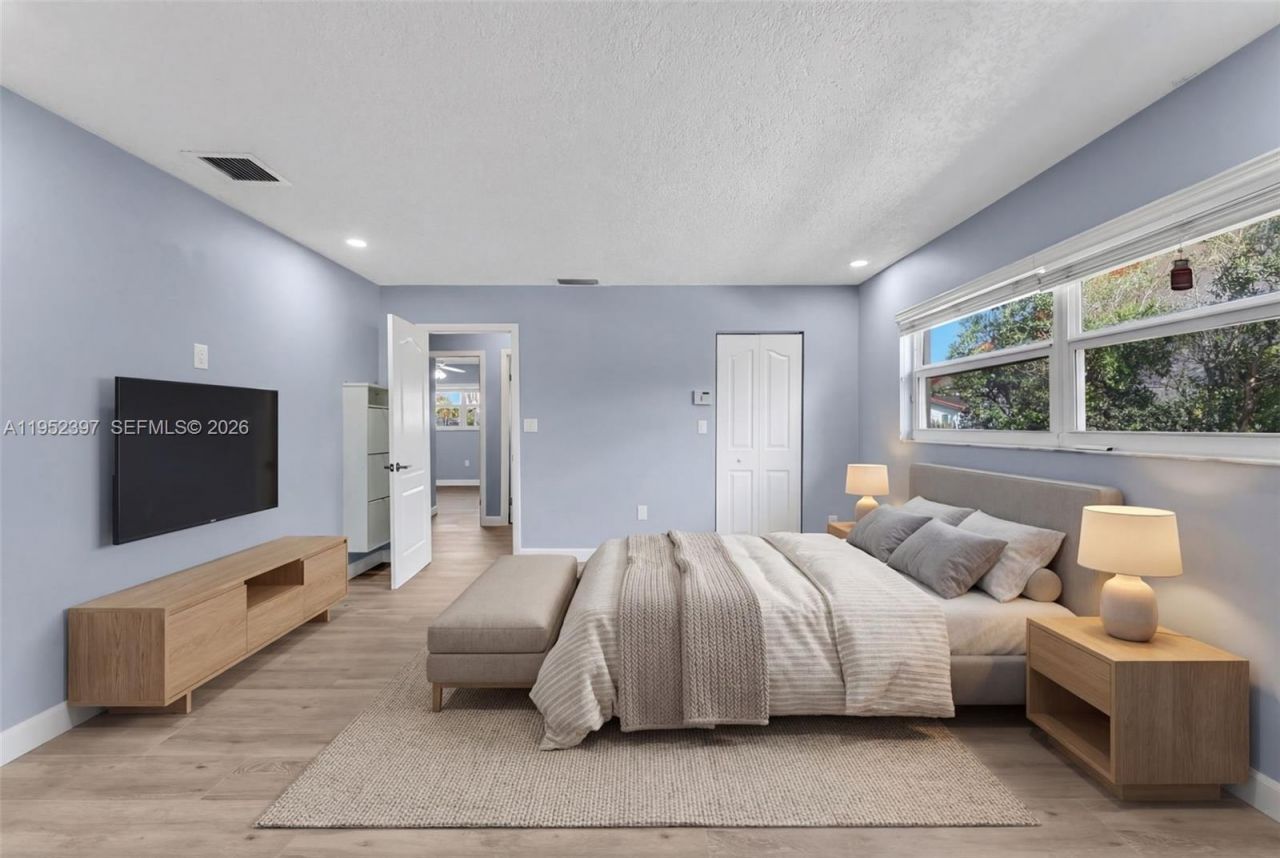 13210 SW 21st St, Miami, FL 33175 Photo