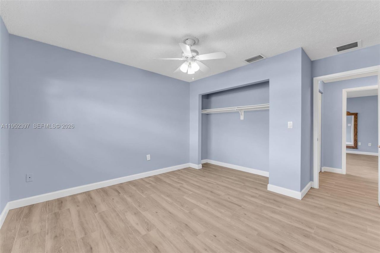 13210 SW 21st St, Miami, FL 33175 Photo