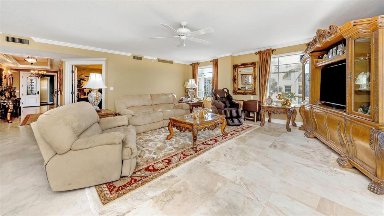 12200 1st Street W, Unit 202, Treasure Island, FL 33706 Photo