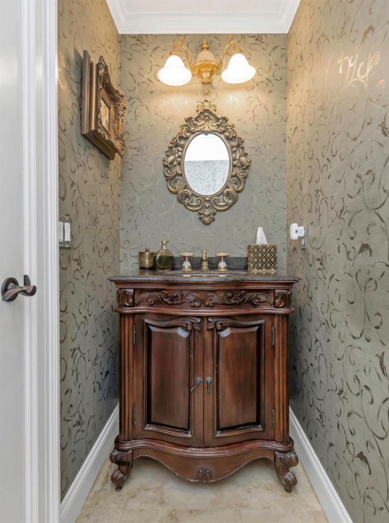 12200 1st Street W, Unit 202, Treasure Island, FL 33706 Photo