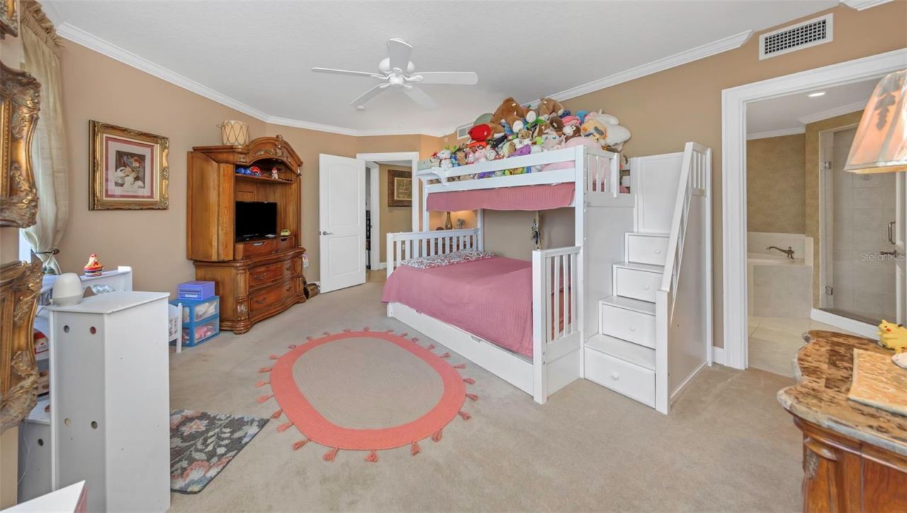 12200 1st Street W, Unit 202, Treasure Island, FL 33706 Photo