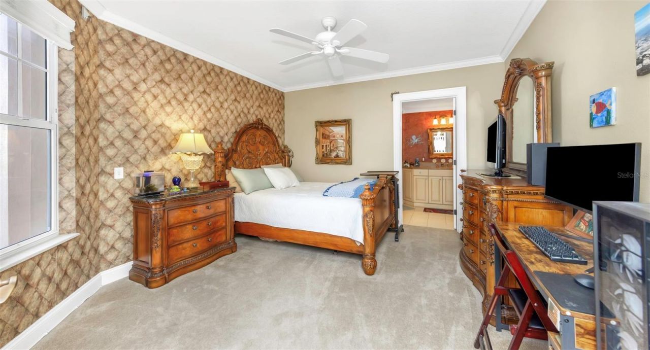 12200 1st Street W, Unit 202, Treasure Island, FL 33706 Photo