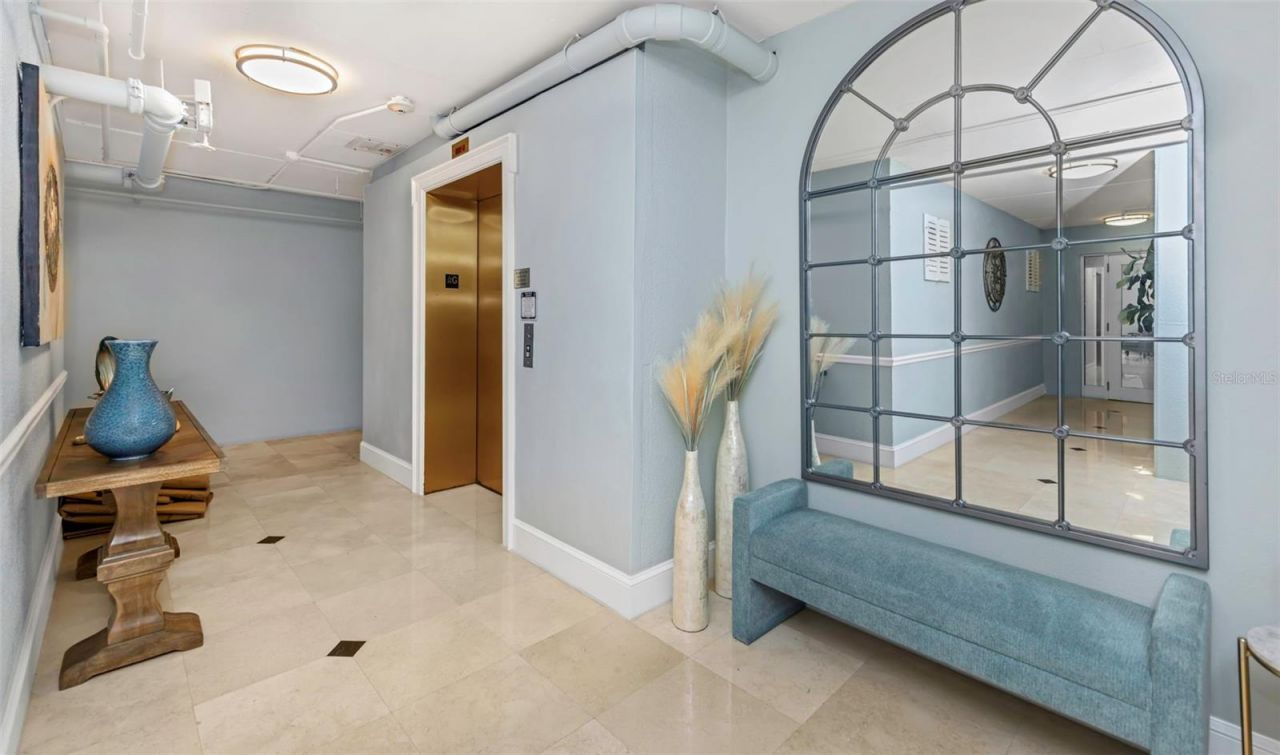 12200 1st Street W, Unit 202, Treasure Island, FL 33706 Photo