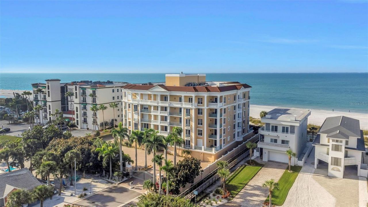 12200 1st Street W, Unit 202, Treasure Island, FL 33706 Photo