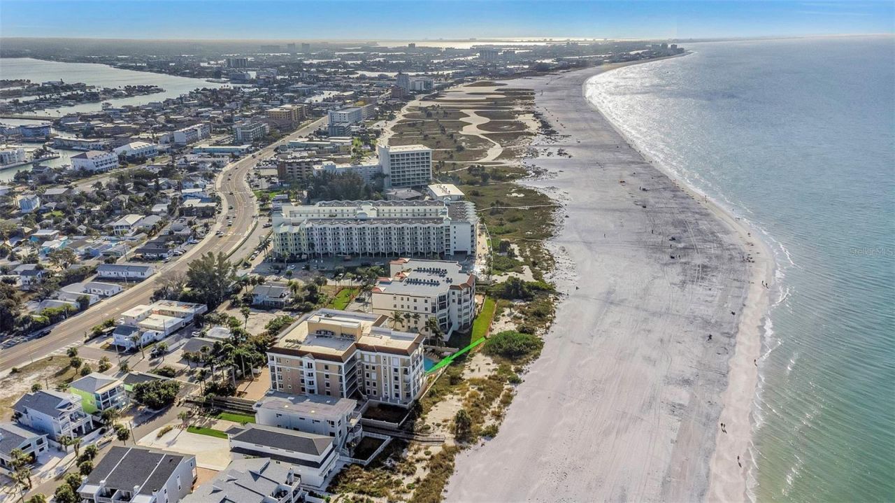 12200 1st Street W, Unit 202, Treasure Island, FL 33706 Photo