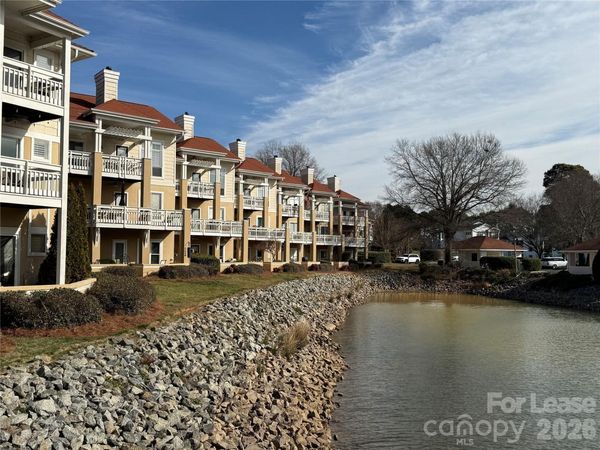 18009 Kings Point Drive, Unit M, Cornelius, NC 28031