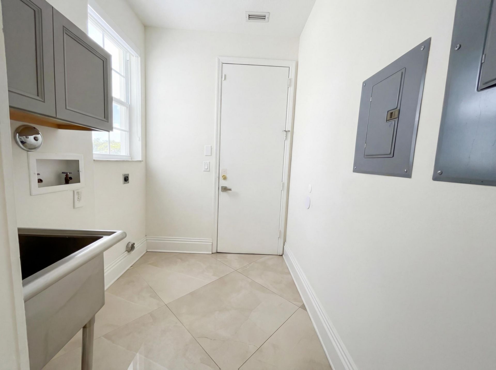 321 SW 159th Drive, Pembroke Pines, FL 33027 Photo