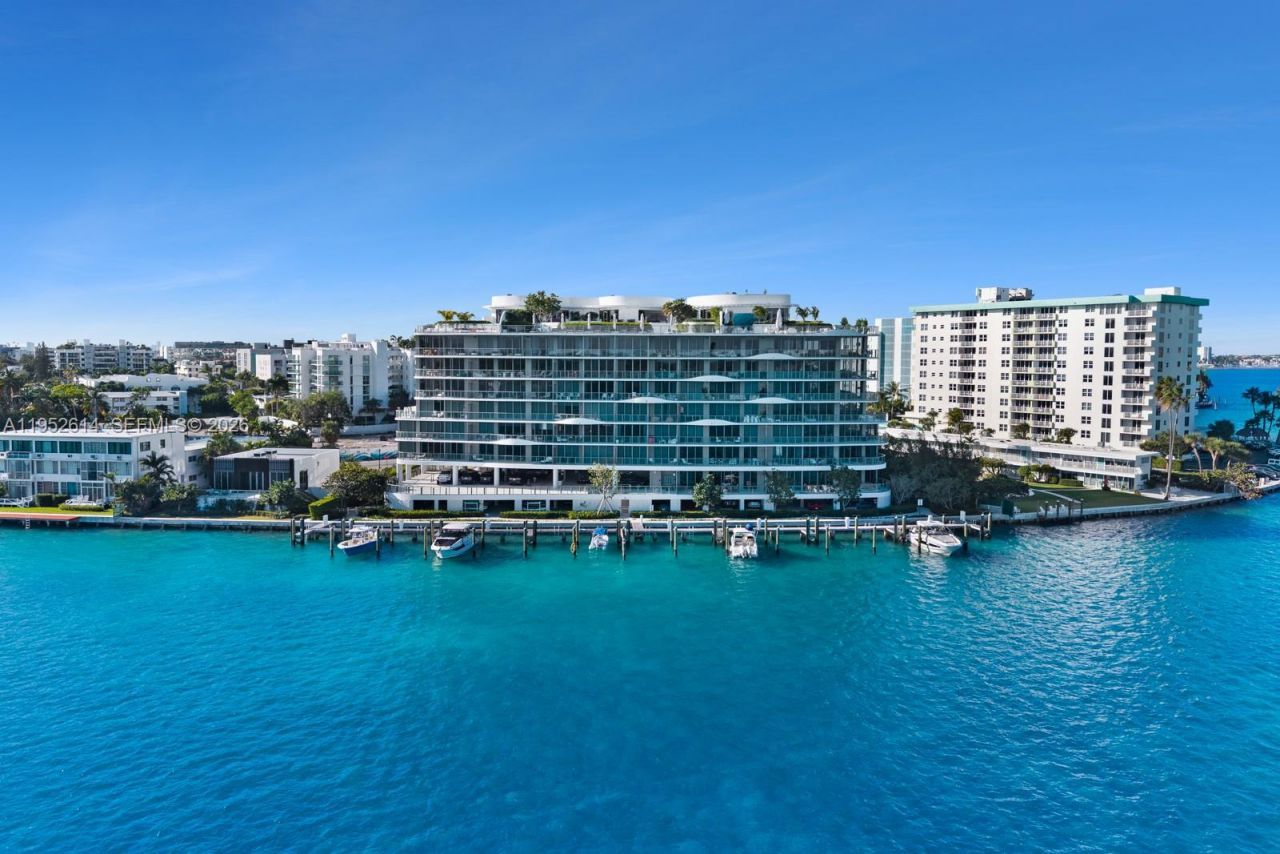 1135 103rd St, Unit 701, Bay Harbor Islands, FL 33154 Photo