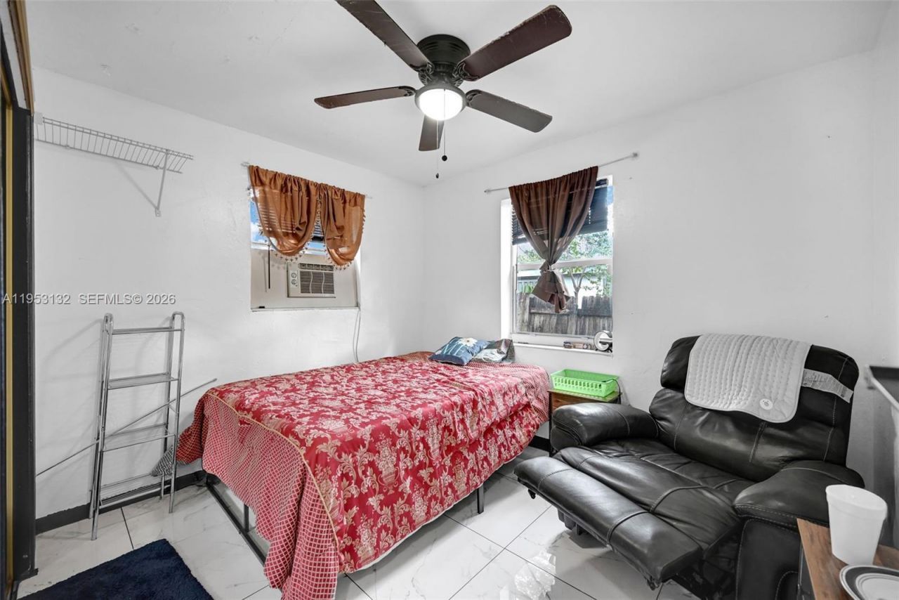 6629 Sheridan St , Hollywood, FL 33024 Photo