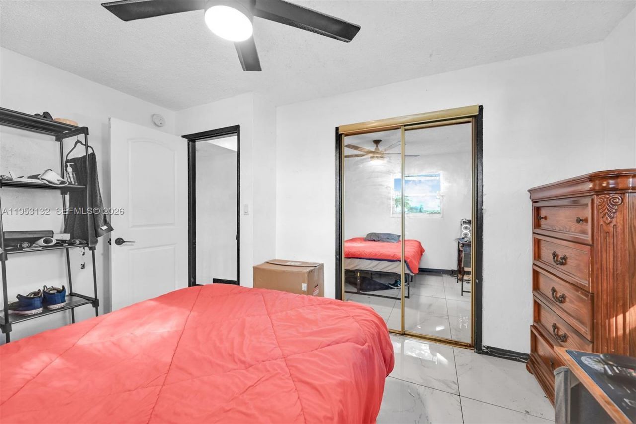 6629 Sheridan St , Hollywood, FL 33024 Photo