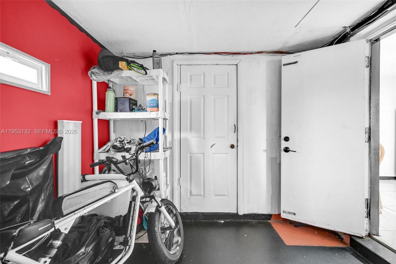 6629 Sheridan St , Hollywood, FL 33024 Photo