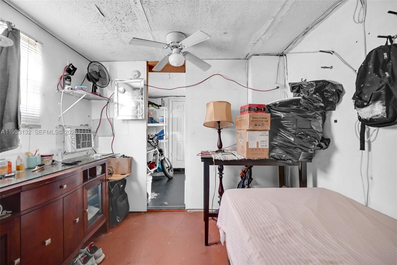 6629 Sheridan St , Hollywood, FL 33024 Photo