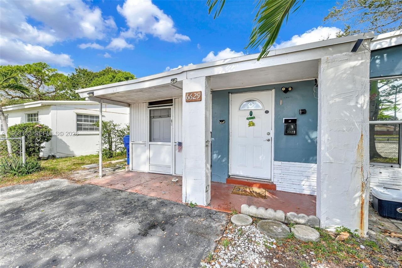 6629 Sheridan St , Hollywood, FL 33024 Photo