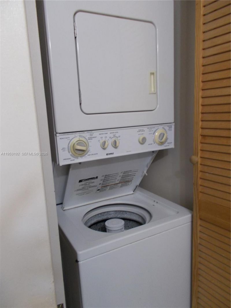 1400 SW 124th Ter, Unit 111Q, Pembroke Pines, FL 33027 Photo