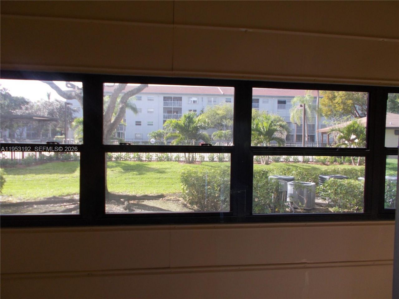 1400 SW 124th Ter, Unit 111Q, Pembroke Pines, FL 33027 Photo