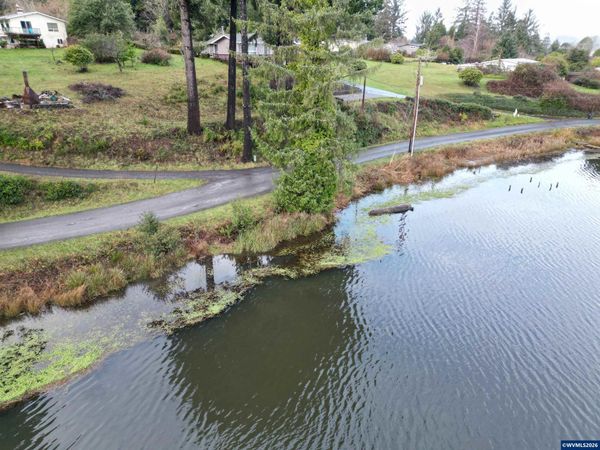 1200 SE Nelson Wayside Dr, Waldport, OR 97394