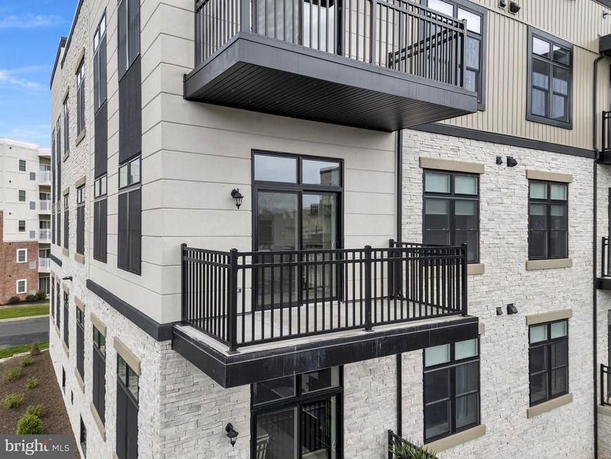 117 Blackford Boulevard, Unit 204, Lebanon, PA 17042 Main Photo
