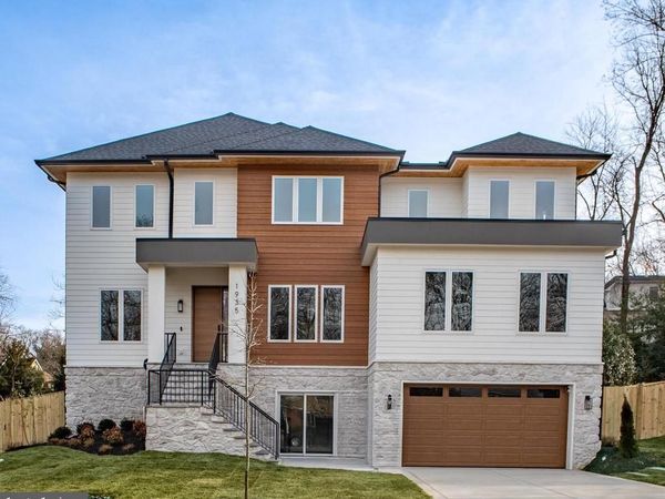 1935 FOXHALL ROAD, MCLEAN, VA 22101