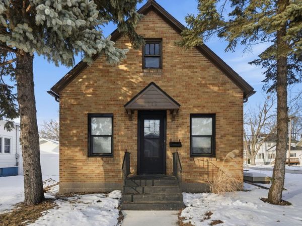 719 16th Avenue, Fulton, IL 61252