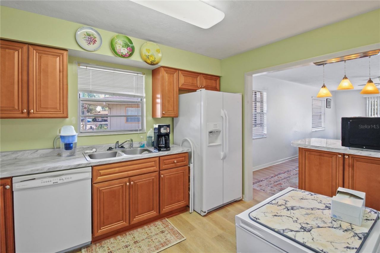 1640 Juno Trail, Unit 204C, Astor, FL 32102 Photo