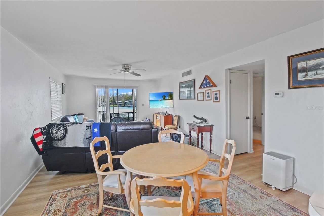 1640 Juno Trail, Unit 204C, Astor, FL 32102 Photo