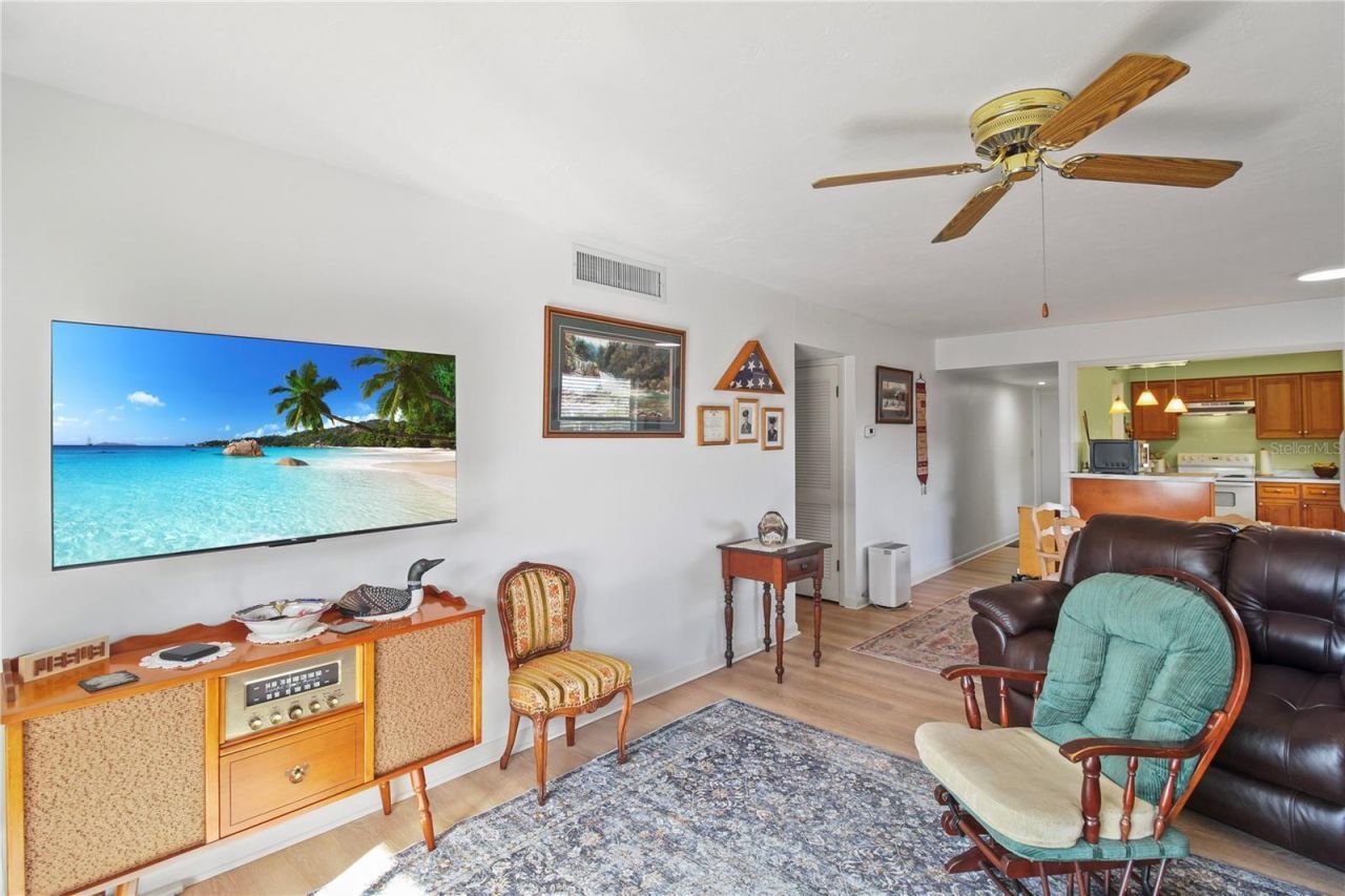 1640 Juno Trail, Unit 204C, Astor, FL 32102 Photo