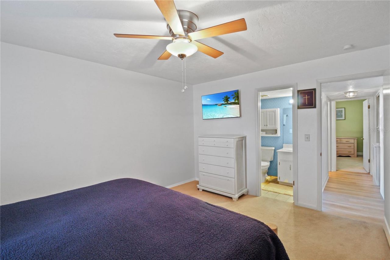 1640 Juno Trail, Unit 204C, Astor, FL 32102 Photo